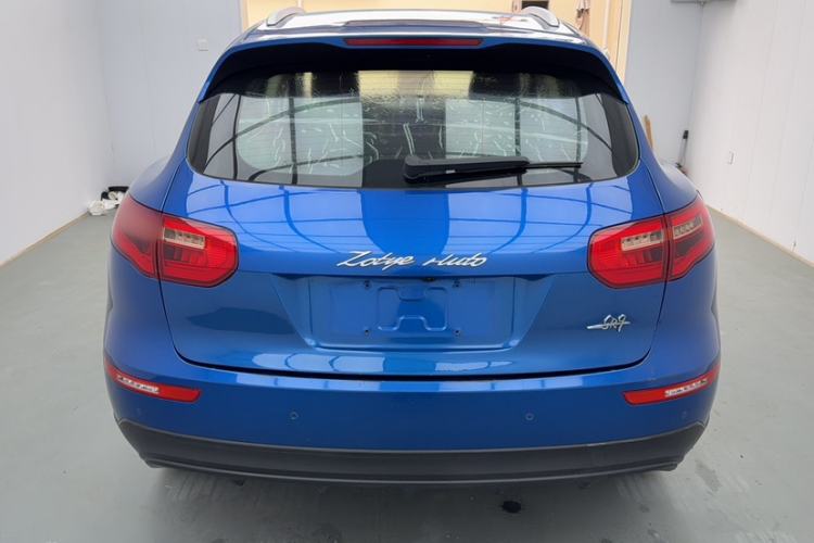 Used Zotye SR9 2017 2.0T Automatic Ultimate Road Edition Exterior 9