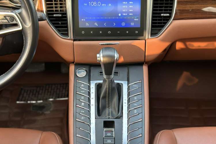 Used Zotye SR9 2017 2.0T Automatic Ultimate Light Edition Gear Lever