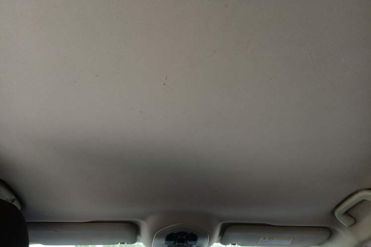 Used Zotye SR9 2017 2.0T Automatic Ultimate Road Edition Headliner
