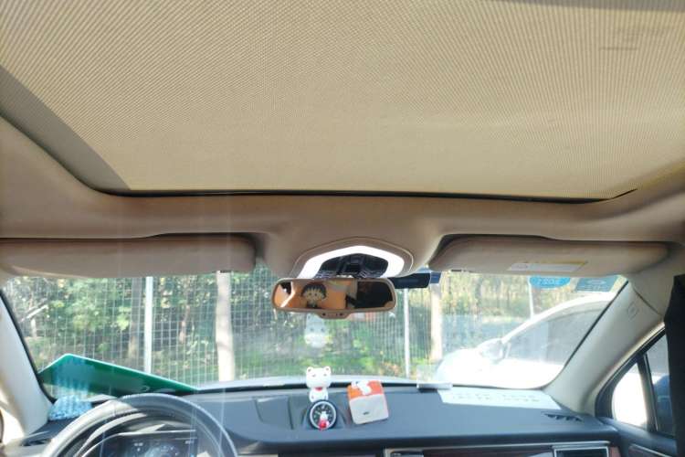 Used Zotye SR9 2017 2.0T Automatic Ultimate Dream Edition Headliner