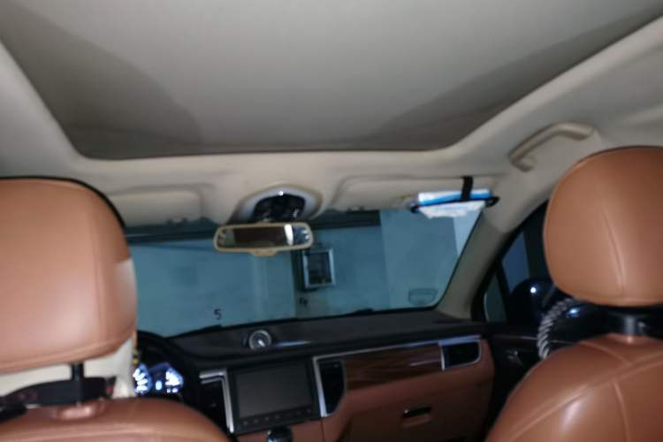 Used Zotye SR9 2017 2.0T Automatic Ultimate Edition Headliner