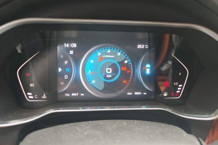 Used Zotye SR9 2017 2.0T Automatic Ultimate Dream Edition Instrument Cluster