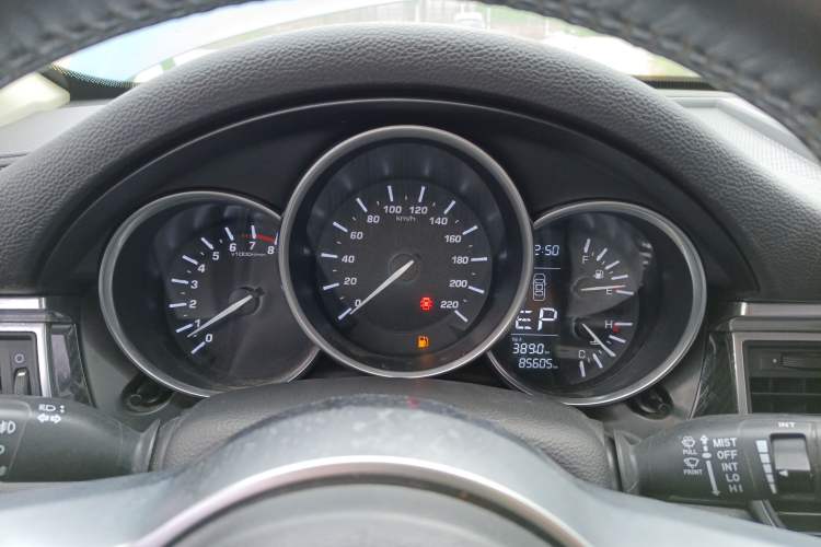 Used Zotye SR9 2017 2.0T Automatic Ultimate Road Edition Instrument Cluster