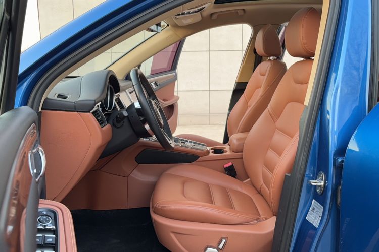 Used Zotye SR9 2017 2.0T Automatic Ultimate Edition Left Front Seat