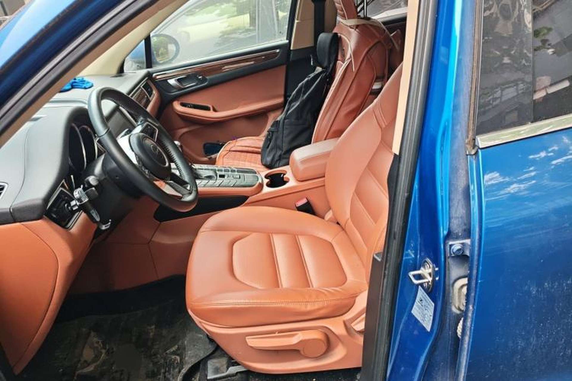 Used Zotye SR9 2017 2.0T Automatic Ultimate Road Edition Left Front Seat