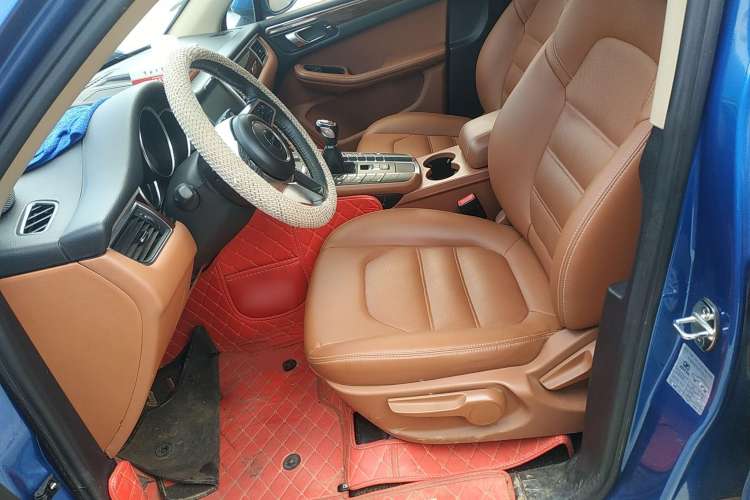 Used Zotye SR9 2017 2.0T Manual "Ultimate Light" Edition Left Front Seat