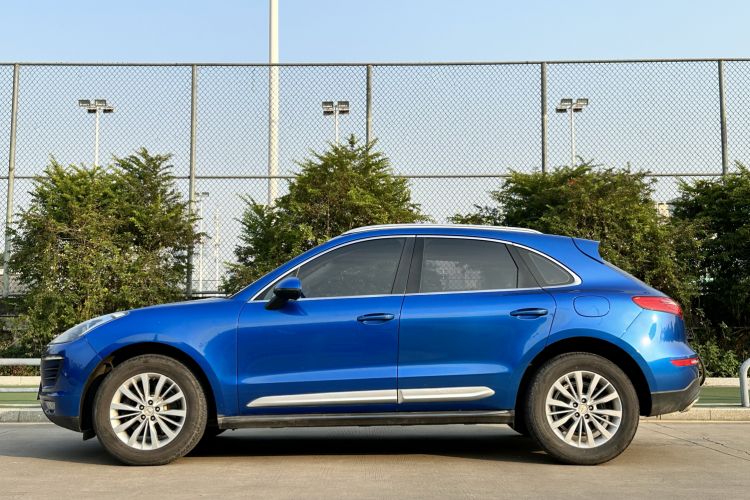 Used Zotye SR9 2017 2.0T Automatic Ultimate Light Edition Left Side