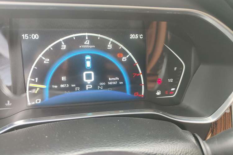 Used Zotye SR9 2017 2.0T Automatic Ultimate Dream Edition Odometer Close Up