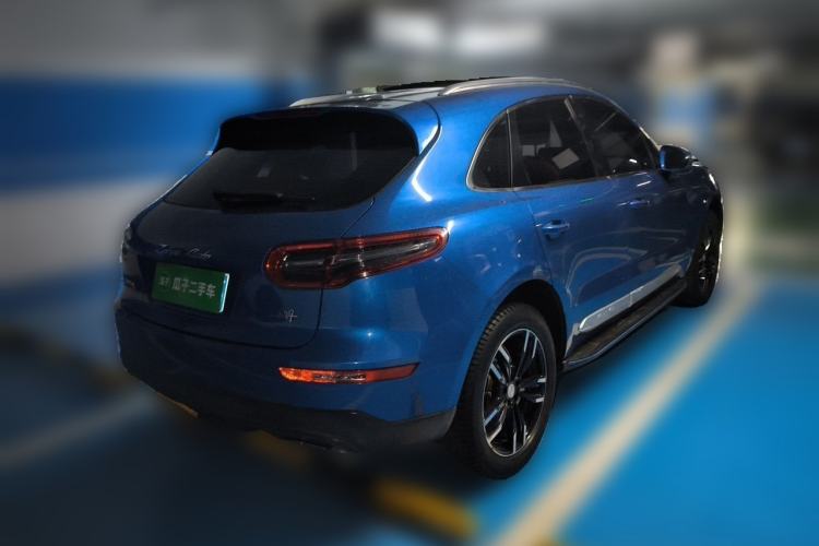 Used Zotye SR9 2017 2.0T Automatic Ultimate Dream Edition Rear Right 45 Deg