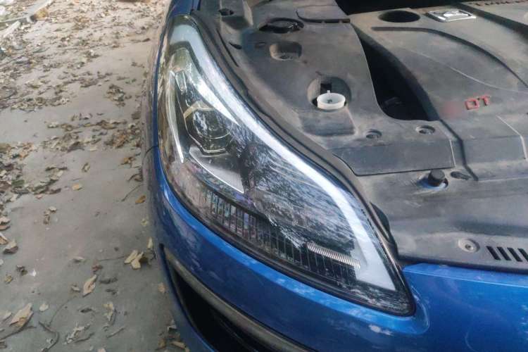 Used Zotye SR9 2017 2.0T Automatic Ultimate Road Edition Right Front Headlight