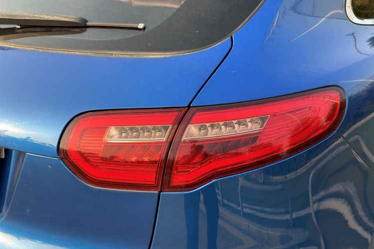 Used Zotye SR9 2017 2.0T Automatic Ultimate Light Edition Right Rear Taillight