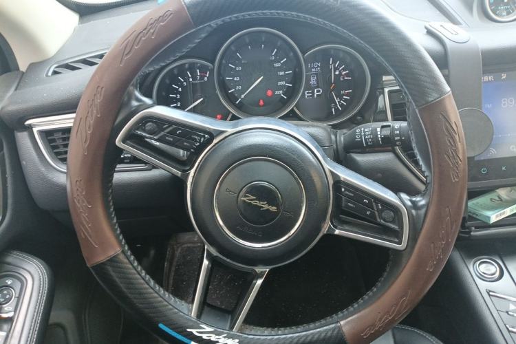 Used Zotye SR9 2017 2.0T Automatic Ultimate Edition Steering Wheel