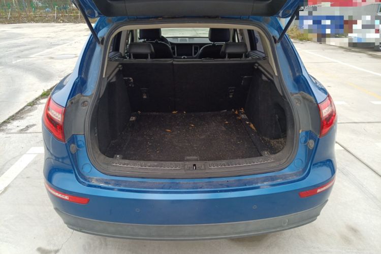 Used Zotye SR9 2017 2.0T Automatic Ultimate Road Edition Trunk