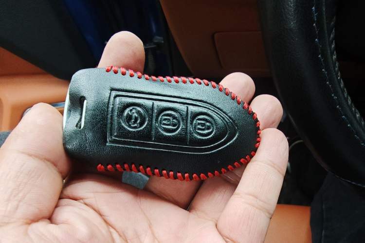 Used Zotye SR9 2017 2.0T Automatic Ultimate Dream Edition Vehicle Key