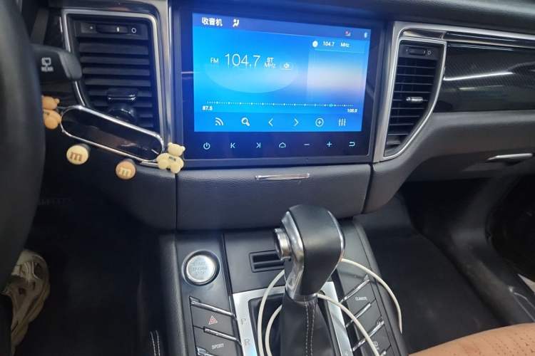 Used Zotye SR9 2017 2.0T Automatic Ultimate Dream Edition Audio And AC Panel