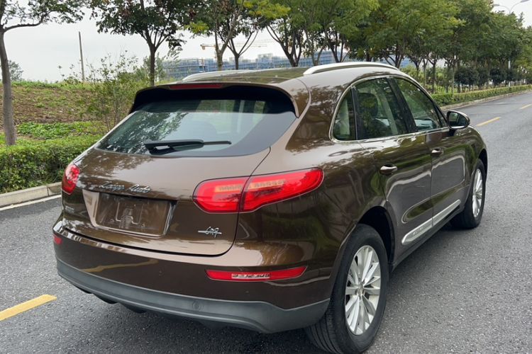 Used Zotye SR9 2017 2.0T Automatic Ultimate Road Edition Exterior 3