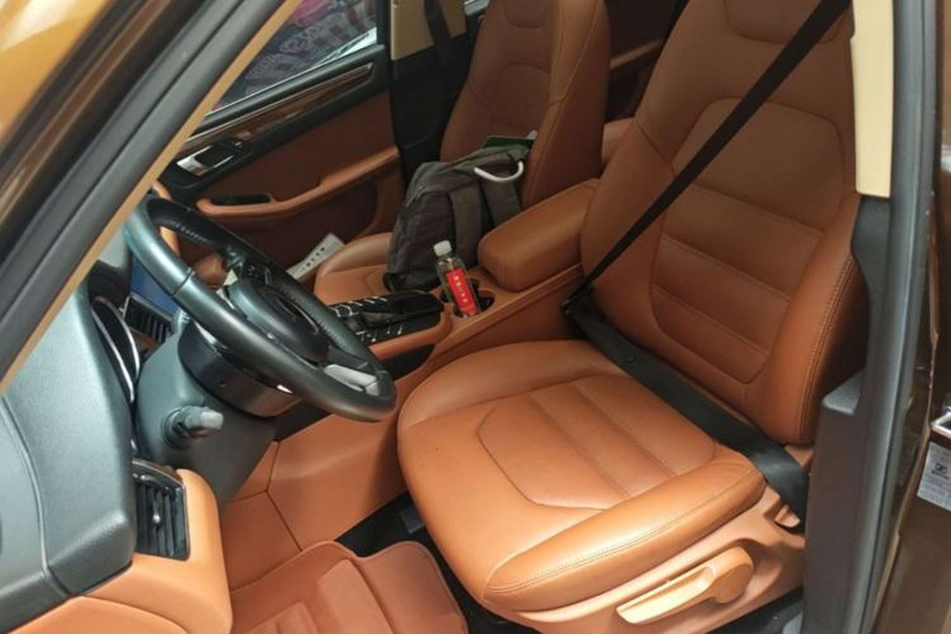 Used Zotye SR9 2017 2.0T Automatic Ultimate Light Edition Left Front Seat