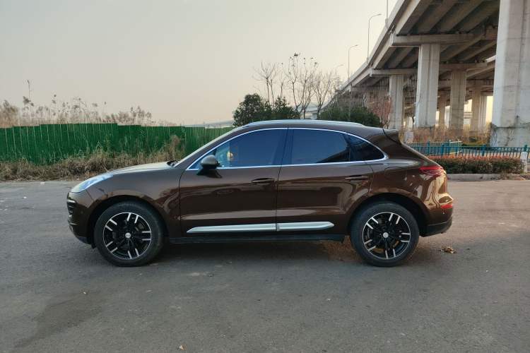 Used Zotye SR9 2017 2.0T Automatic Ultimate Dream Edition Left Side