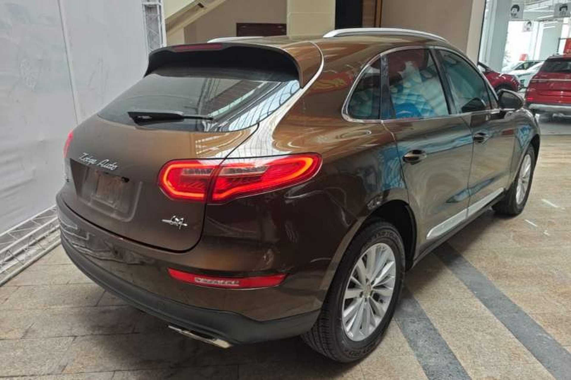 Used Zotye SR9 2017 2.0T Automatic Ultimate Light Edition Rear Right 45 Deg