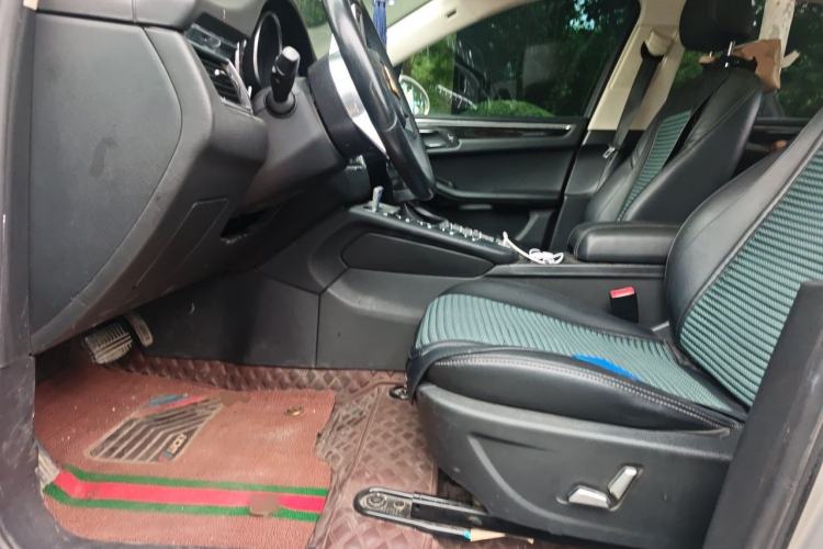 Used Zotye SR9 2017 2.0T Automatic Ultimate Edition Left Front Seat