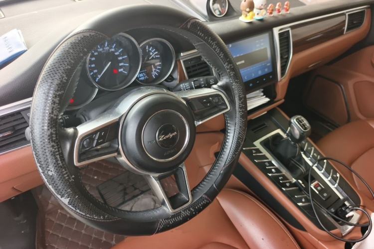 Used Zotye SR9 2017 2.0T Manual "Ultimate Heart" Edition Steering Wheel