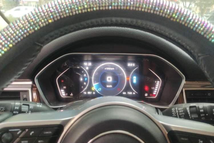 Used Zotye SR9 2017 2.0T Automatic Ultimate Dream Edition Instrument Cluster