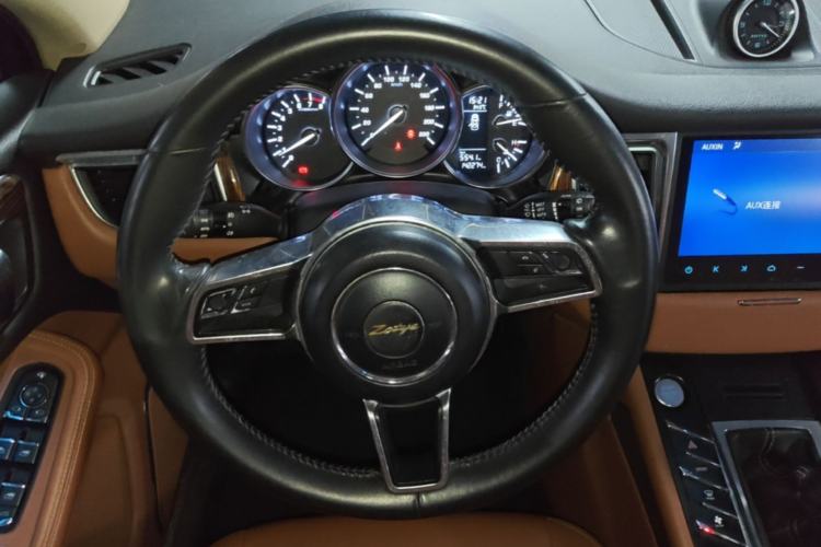 Used Zotye SR9 2017 2.0T Manual "Ultimate Heart" Edition Steering Wheel