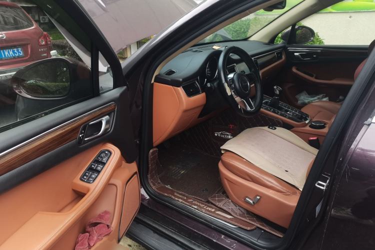 Used Zotye SR9 2017 2.0T Manual "Ultimate Heart" Edition Driver Seat