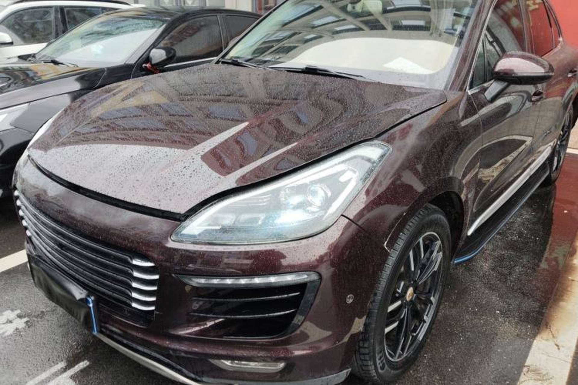 Used Zotye SR9 2017 2.0T Automatic Ultimate Dream Edition Front Left 45 Deg