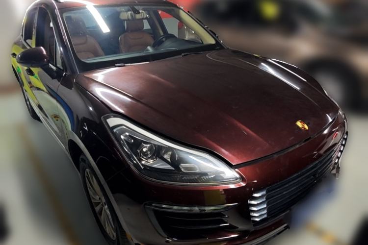 Used Zotye SR9 2017 2.0T Manual "Ultimate Heart" Edition Front Right 45 Deg