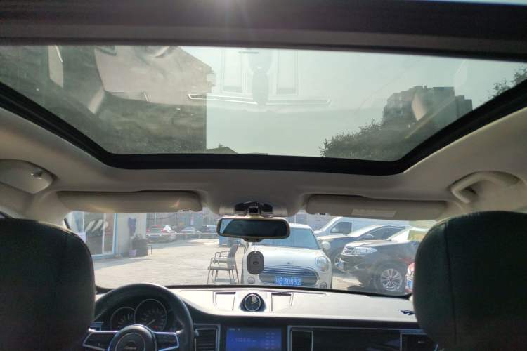Used Zotye SR9 2017 2.0T Automatic Ultimate Edition Headliner