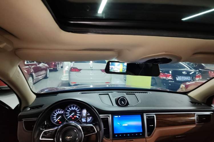 Used Zotye SR9 2017 2.0T Manual "Ultimate Heart" Edition Headliner
