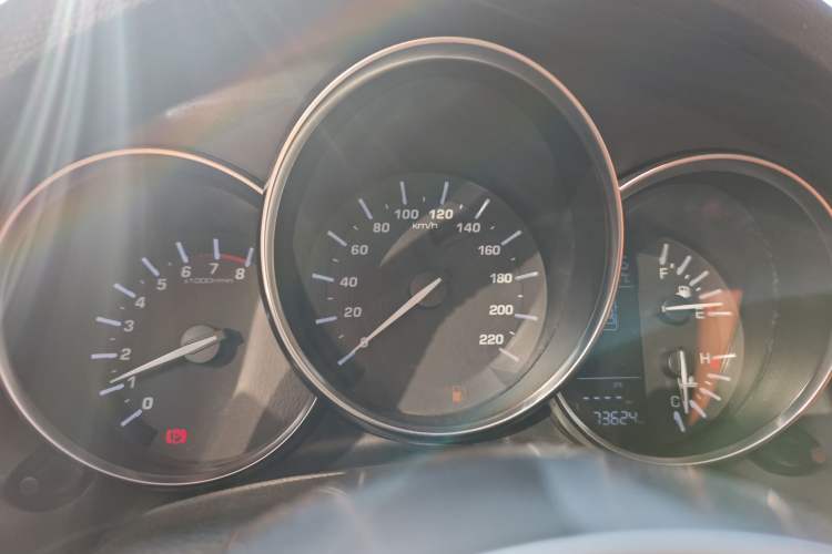 Used Zotye SR9 2017 2.0T Manual "Ultimate Light" Edition Instrument Cluster