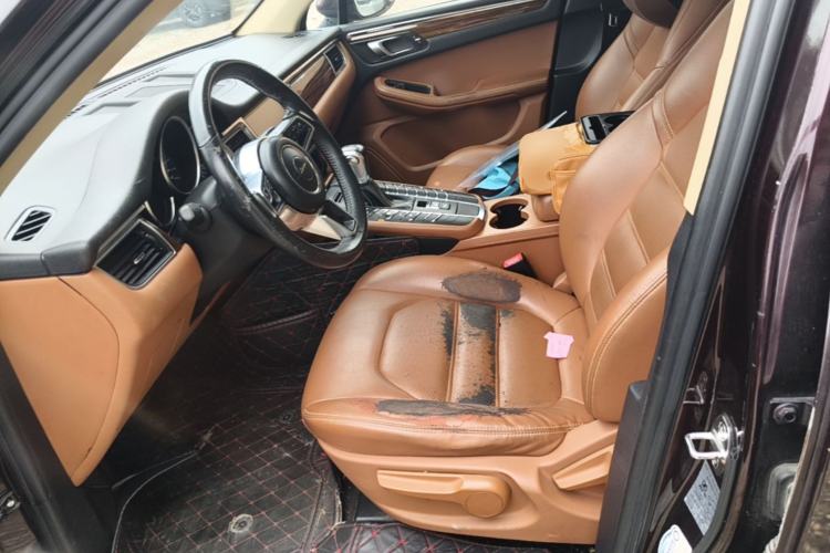 Used Zotye SR9 2017 2.0T Automatic Ultimate Light Edition Left Front Seat