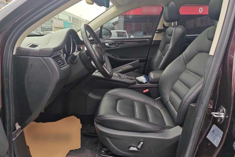 Used Zotye SR9 2017 2.0T Automatic Ultimate Edition Left Front Seat