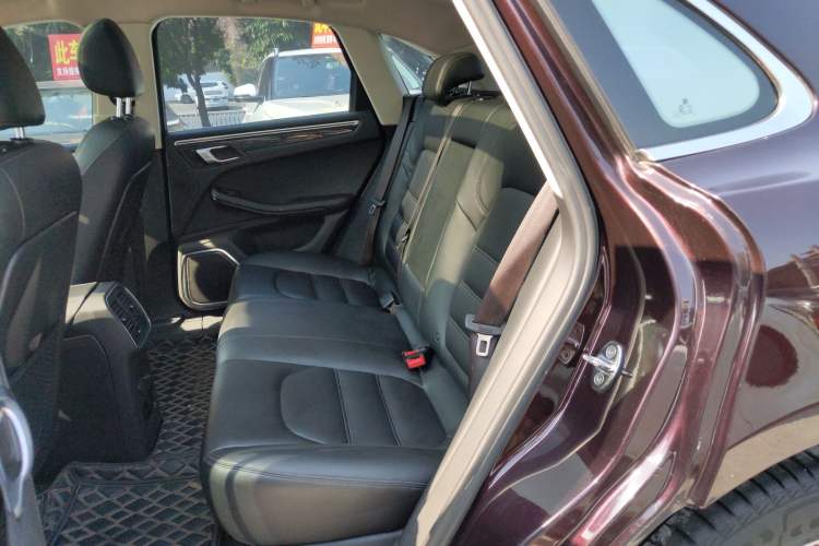 Used Zotye SR9 2017 2.0T Automatic Ultimate Edition Left Rear Seat
