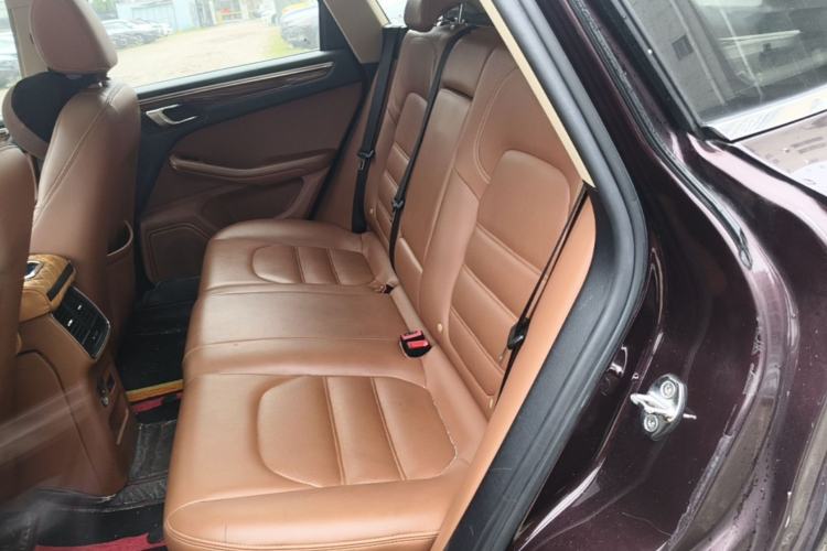 Used Zotye SR9 2017 2.0T Automatic Ultimate Light Edition Left Rear Seat