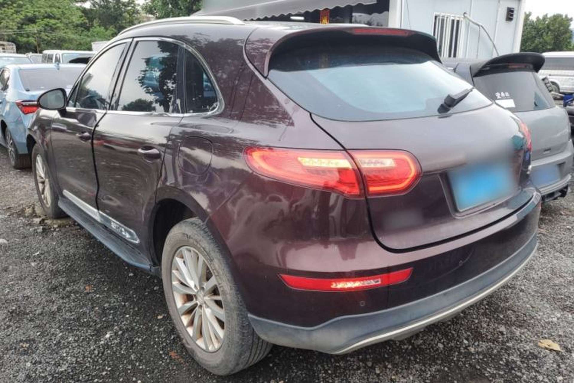 Used Zotye SR9 2017 2.0T Automatic Ultimate Road Edition Rear Left 45 Deg