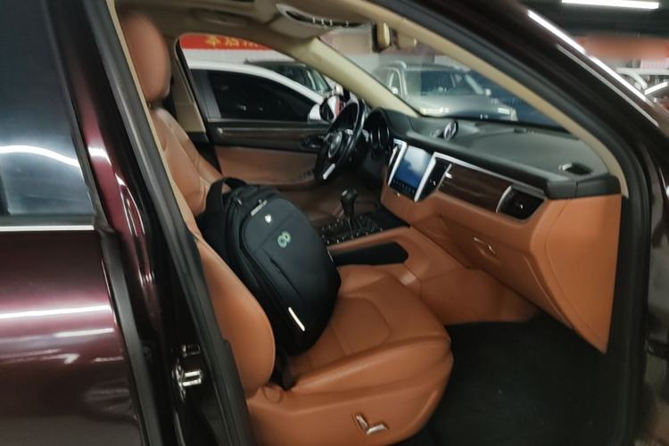 Used Zotye SR9 2017 2.0T Manual "Ultimate Heart" Edition Right Front Seat