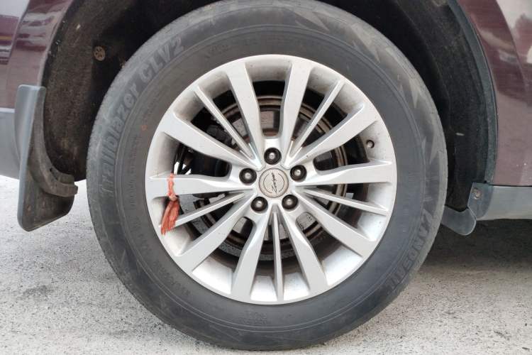 Used Zotye SR9 2017 2.0T Automatic Ultimate Road Edition Right Rear Wheel Hub