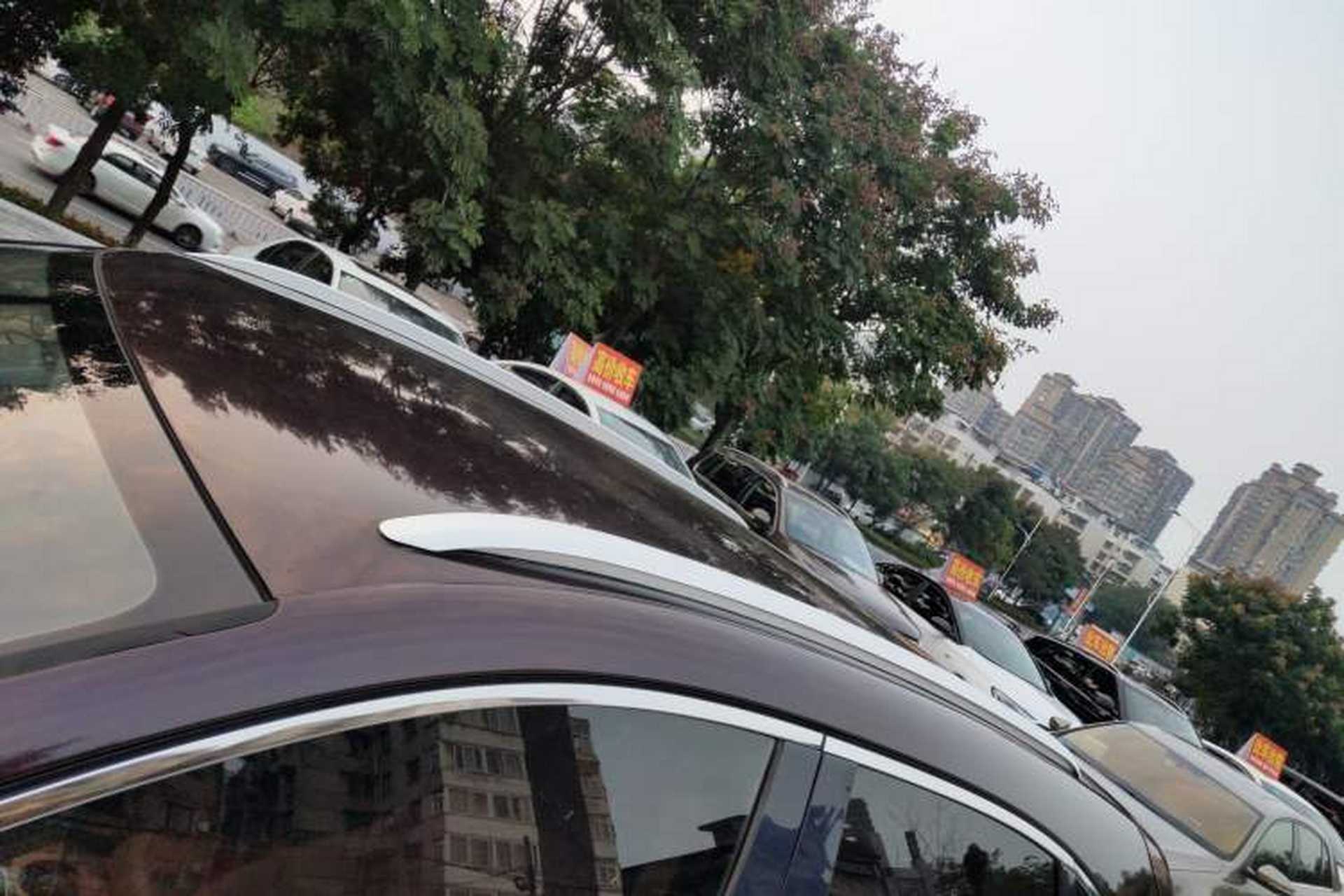 Used Zotye SR9 2017 2.0T Automatic Ultimate Road Edition Roof