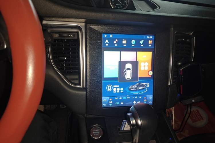 Used Zotye SR9 2017 2.0T Automatic Ultimate Dream Edition Audio And AC Panel