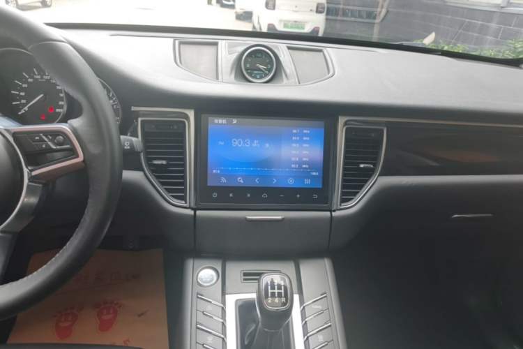 Used Zotye SR9 2017 2.0T Manual "Ultimate Heart" Edition Audio And AC Panel