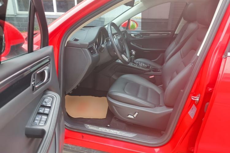 Used Zotye SR9 2017 2.0T Manual "Ultimate Heart" Edition Driver Seat