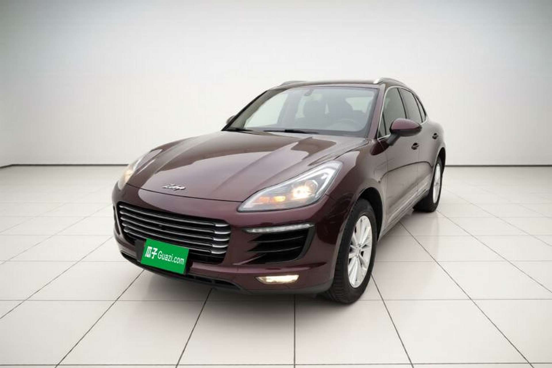 Used Zotye SR9 2017 2.0T Automatic Ultimate Light Edition Front Left 45 Deg