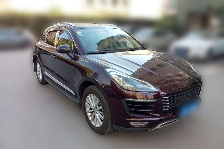 Used Zotye SR9 2017 2.0T Automatic Ultimate Road Edition Front Right 45 Deg