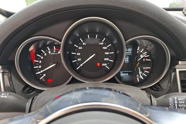 Used Zotye SR9 2017 2.0T Manual "Ultimate Heart" Edition Instrument Cluster