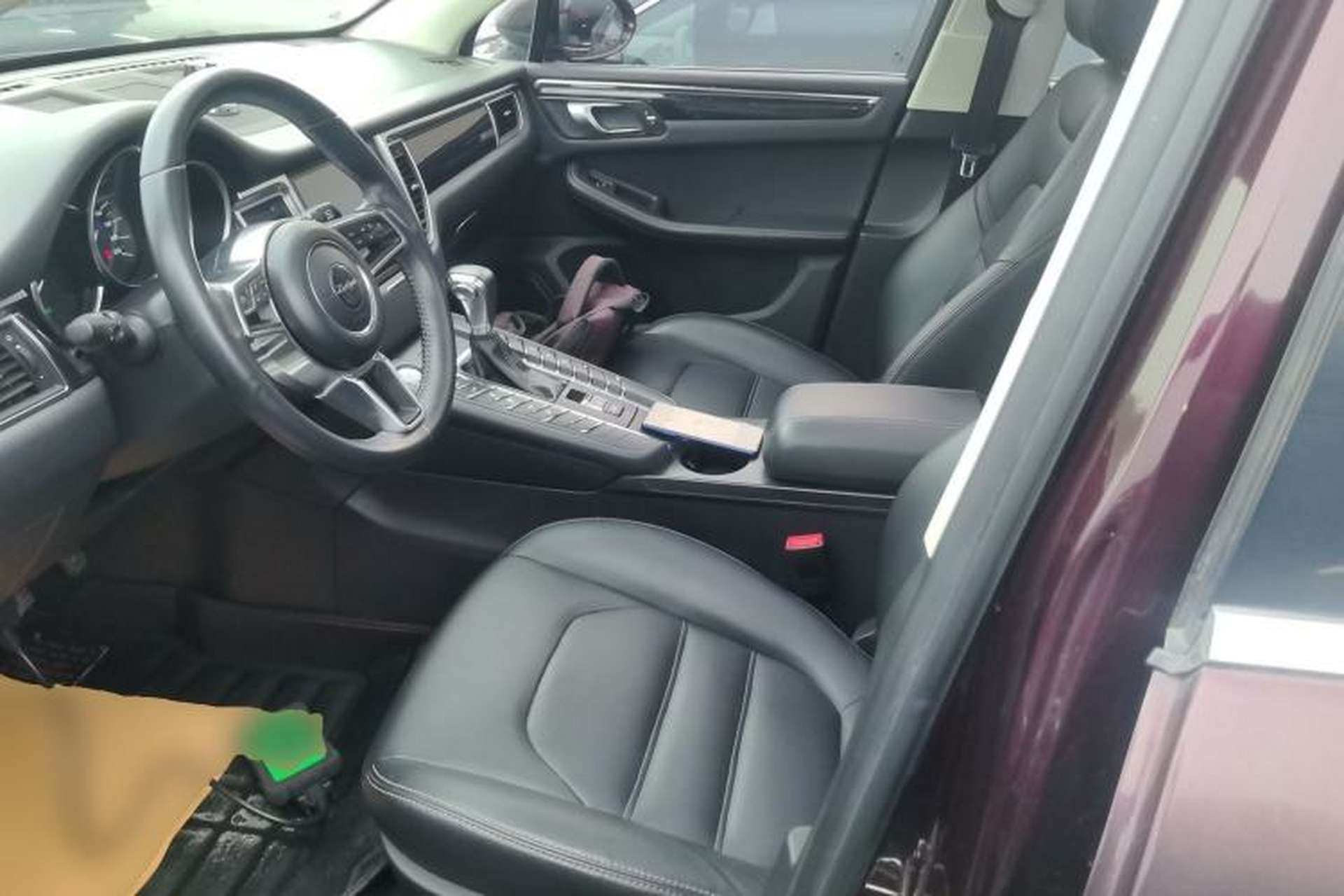 Used Zotye SR9 2017 2.0T Automatic Ultimate Light Edition Left Front Seat