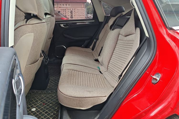 Used Zotye SR9 2017 2.0T Manual "Ultimate Heart" Edition Left Rear Seat