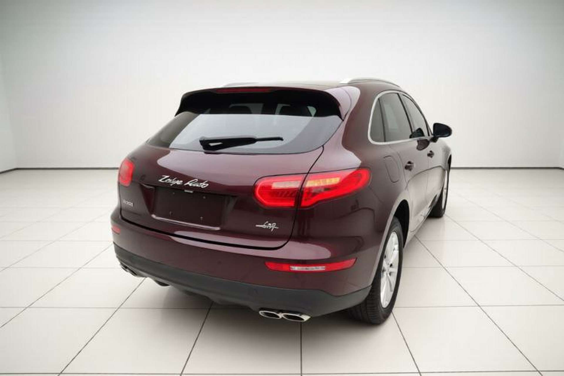 Used Zotye SR9 2017 2.0T Automatic Ultimate Light Edition Rear Right 45 Deg